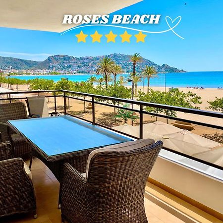Roses Beach Buitenkant foto